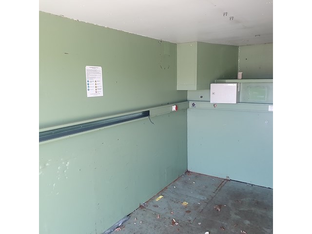 Shelter, 1996 - afbeelding 29 van  31