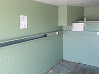 Shelter, 1996 - afbeelding 29 van  31