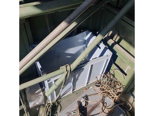 Shelter, fokker, 4 se 425 lpa - afbeelding 9 van  42