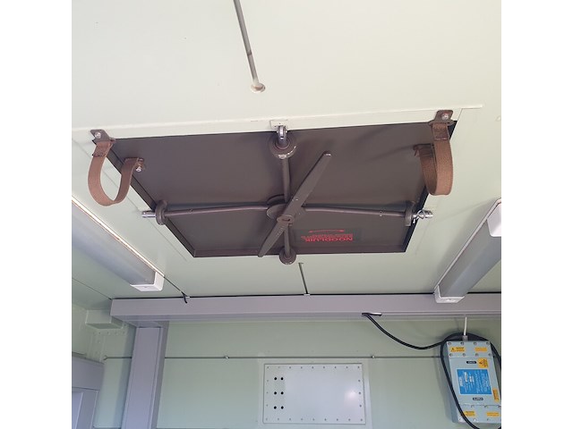 Shelter, fokker, 4 se 425 lpa - afbeelding 2 van  23