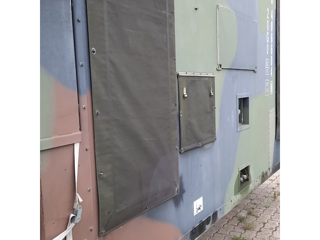 Shelter, o.a fokker, dynaf, 1998 - afbeelding 4 van  31