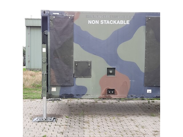 Shelter, o.a fokker, dynaf, 1998 - afbeelding 23 van  31