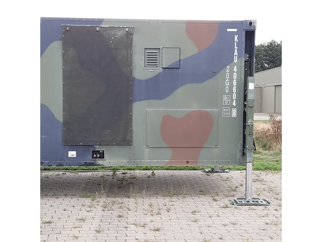 Shelter, o.a fokker, dynaf, 1998 - afbeelding 26 van  31