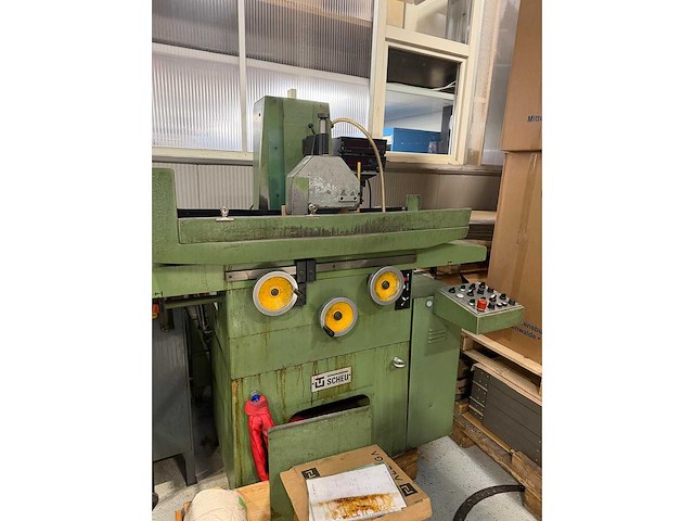 Sheu - s 2/4 - various grinding machine - 1986 - afbeelding 1 van  6