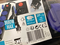 Shi stekkerdoos 5 voudig spatwaterdicht met schakelaar (48x) - afbeelding 6 van  7