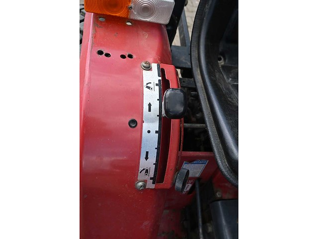Shibaura - sp1440 - vierwielaangedreven landbouwtractor - afbeelding 2 van  17
