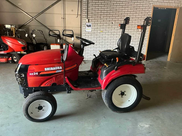 Shibaura sx24 minitractor - afbeelding 4 van  12
