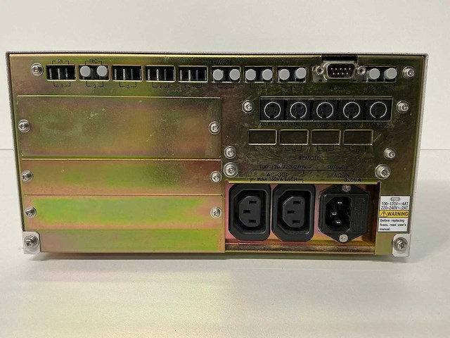 Shimadzu - scl-10a - hplc systeemcontroller - afbeelding 4 van  5