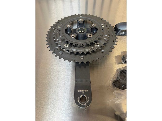 Shimano - claris 3x8 sp - groepset - afbeelding 6 van  9