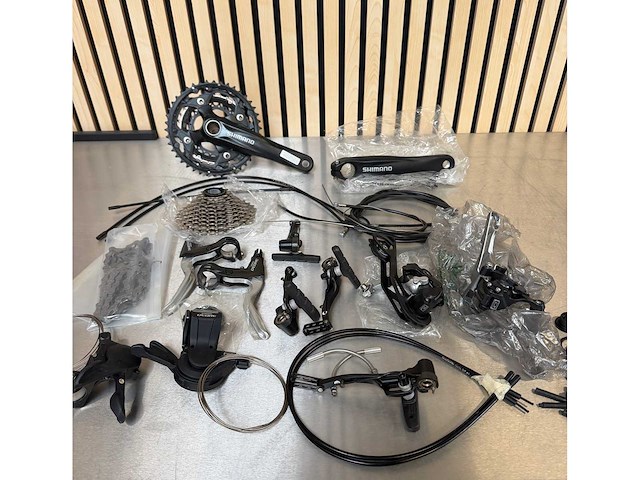 Shimano - deore v-br 2010 - groepset - afbeelding 1 van  12