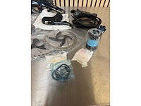 Shimano - ultegra 6800 compa - groepset - afbeelding 1 van  10