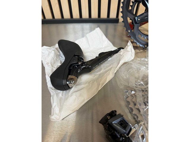 Shimano - ultegra 6800 compa - groepset - afbeelding 6 van  10