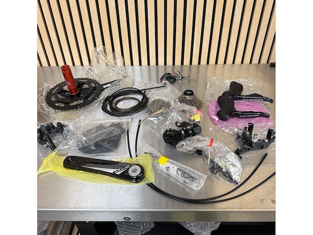 Shimano - ultegra 8050 di2 - groepset - afbeelding 1 van  13