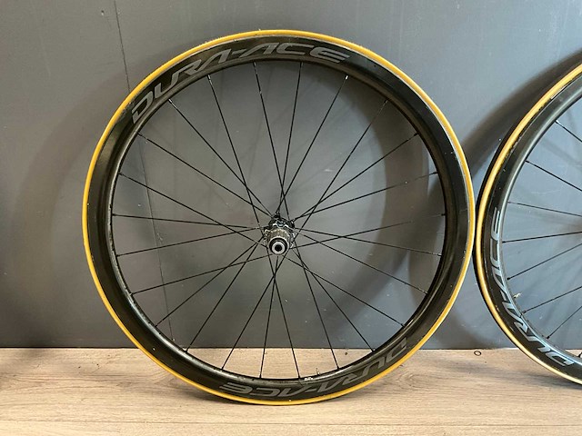 Shimano dura-ace carbon wielset - afbeelding 2 van  6