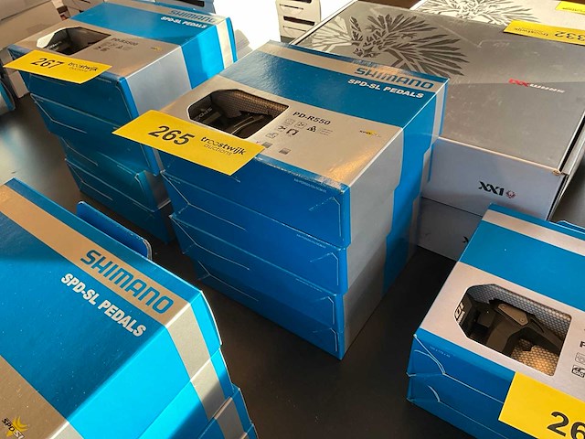 Shimano pd-r550 set pedalen sm-sh11 (4x) - afbeelding 3 van  3