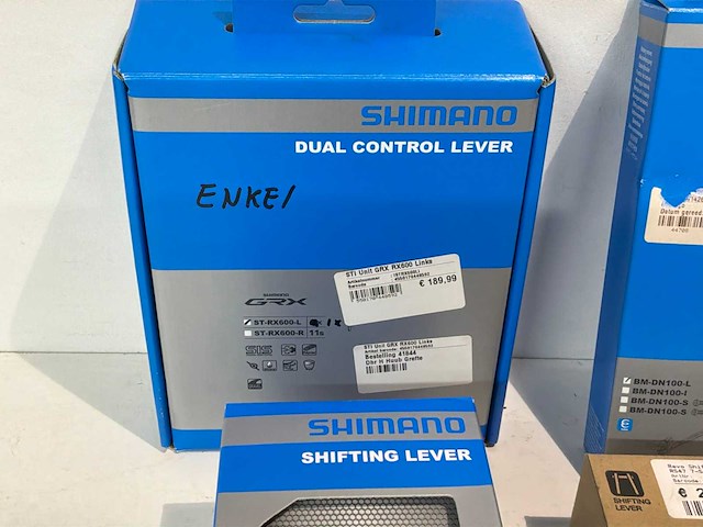 Shimano shifter/ dual control lever / front chain wheel (9x) - afbeelding 2 van  9