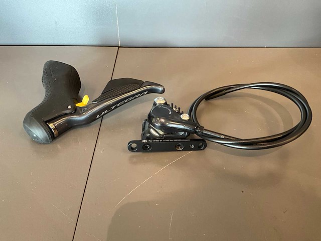 Shimano st-r9170/br-r9170 disc 11-speed shifter l met remklauw - afbeelding 1 van  6