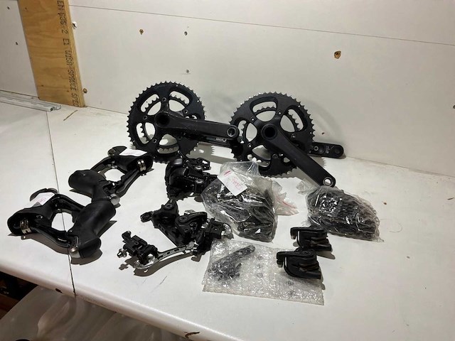 Shimano / trp / praxisworks set tandwielkast en ketting en schakelmateriaal (2x) - afbeelding 1 van  9