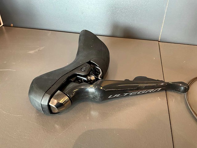 Shimano ultegra st-r8020 disc 11speed shifter rechts - afbeelding 2 van  5