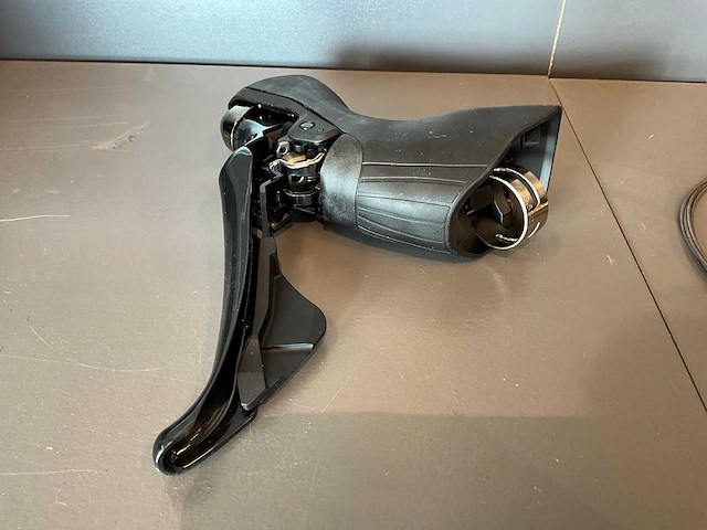Shimano ultegra st-r8020 disc 11speed shifter rechts - afbeelding 3 van  5