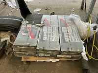 Shingles - groen bitumen dakmateriaal (252x) - afbeelding 1 van  6