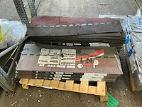 Shingles - rood bitumen dakmateriaal (172x) - afbeelding 1 van  7