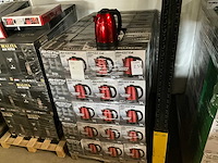 Shiny 2 l waterkoker (135x) - afbeelding 2 van  5