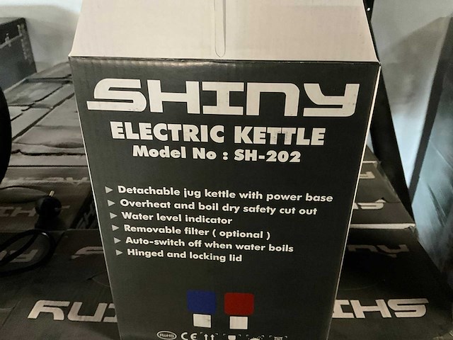 Shiny 2 l waterkoker (135x) - afbeelding 4 van  5