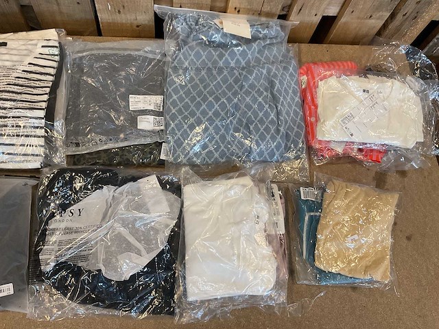 Shirts (45x) - afbeelding 2 van  3