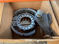 Shoe brake parts kit - afbeelding 1 van  7