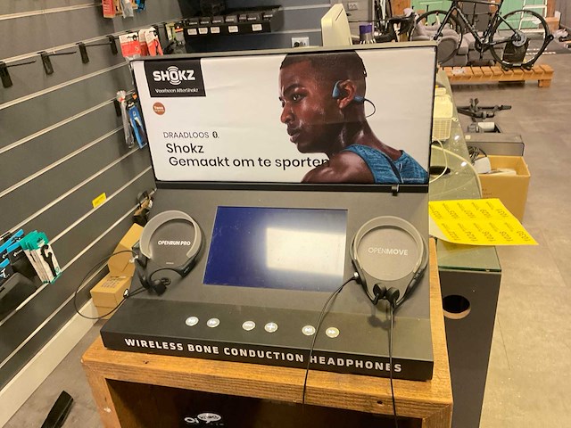 Shokz hoofdtelefoon display - afbeelding 1 van  5