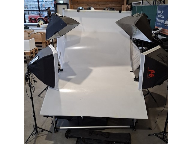 Shooting table div. - afbeelding 16 van  22