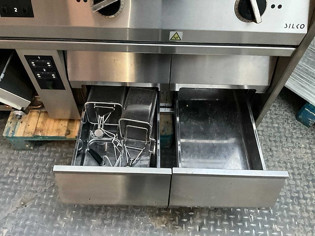 Show-cooking keukenopstelling silko pastakeuken (4x) - afbeelding 10 van  41