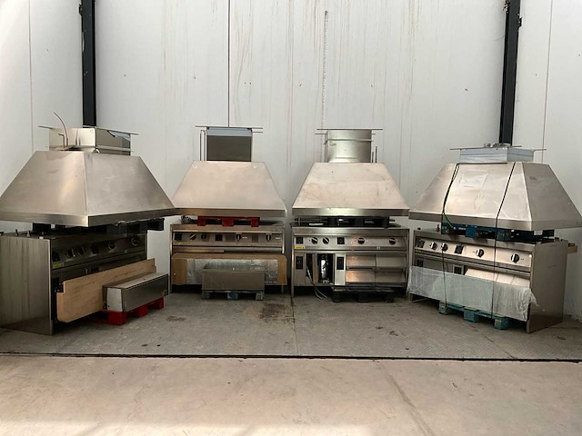 Show-cooking keukenopstelling silko pastakeuken (4x) - afbeelding 7 van  48