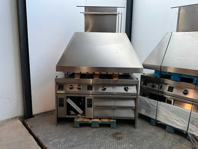 Show-cooking keukenopstelling silko pastakeuken (4x) - afbeelding 8 van  40