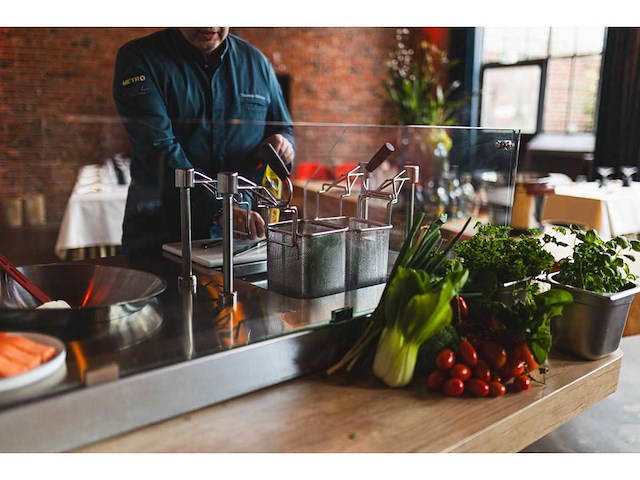 Show-cooking keukenopstelling silko pastakeuken - afbeelding 4 van  22