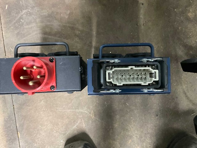 Show tec divers stekkerdoos - afbeelding 3 van  5