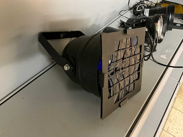 Show tec par 36 pinspot par-spots (4x) - afbeelding 6 van  6