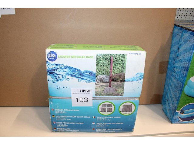 Shower modular base. basis voor vrijstaande douche. 4 keer 30 x 30cm - afbeelding 1 van  3