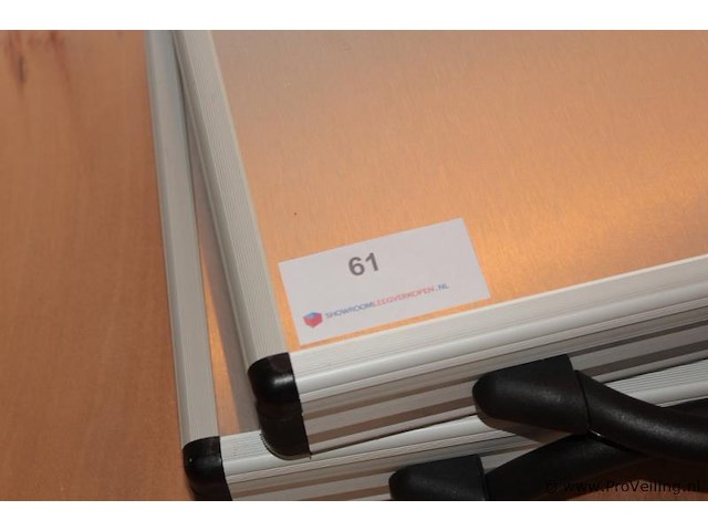 Showkoffers met inhoud - afbeelding 2 van  2