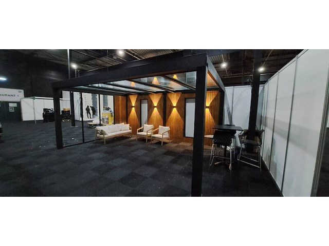 Showmodel grote aluminium overkapping, sunrooms - afbeelding 9 van  15
