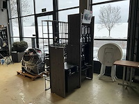 Showroom - winkel presentatie en koffie meubel (2x) - afbeelding 1 van  8