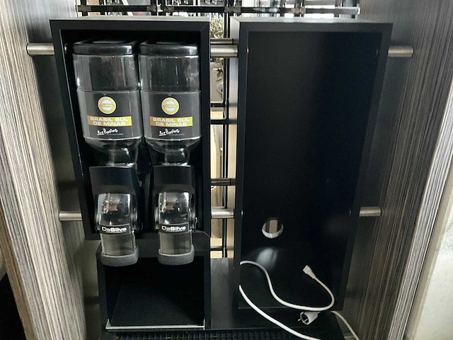 Showroom - winkel presentatie en koffie meubel (2x) - afbeelding 5 van  8