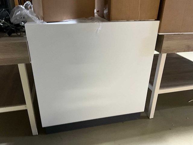 Showroom - winkel presentatie kubus (3x) - afbeelding 2 van  4