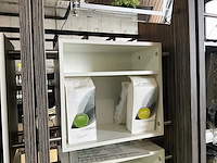 Showroom - winkel presentatie meubel (3x) - afbeelding 12 van  13