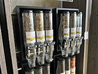 Showroom - winkel presentatie meubel (3x) - afbeelding 3 van  13