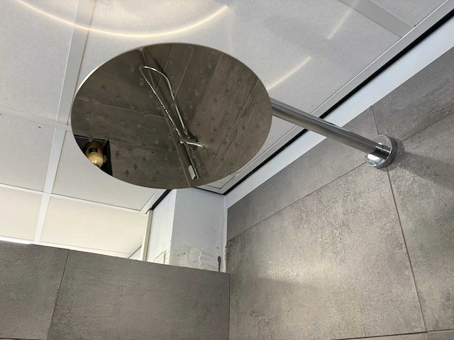 Showroom badkamerset - afbeelding 2 van  7