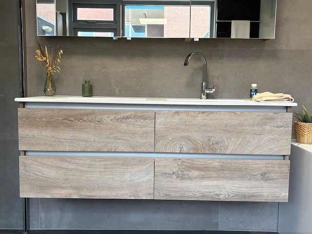 Showroom badkamerset - afbeelding 6 van  12