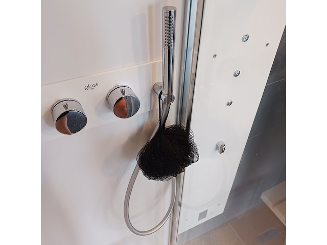 Showroom douchecabine, glass, aego - afbeelding 2 van  13