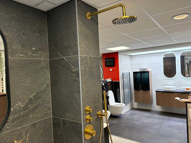 Showroom douchekraanset - afbeelding 1 van  3